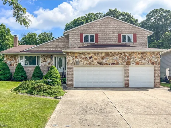 6013 Rousseau Dr, Parma, OH 44129