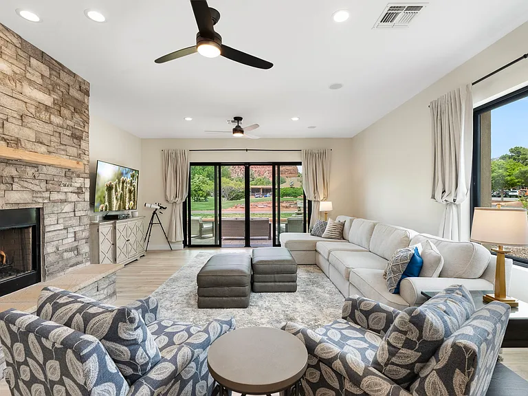 750 Bell Rock Blvd — Photo 2