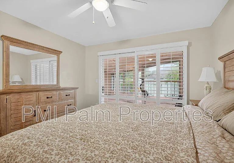 1127 E Seminole Ave #8A — Photo 16