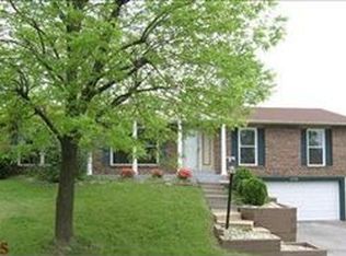 11128 Bonjour Ct, Saint Louis, MO 63146