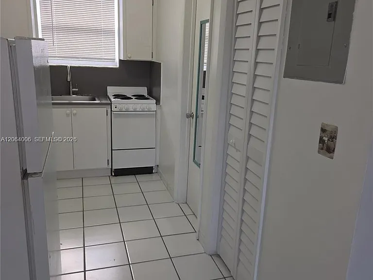 130 W 13th St #9 — Photo 13