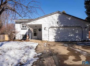 4508 E Belmont St, Sioux Falls, SD 57103