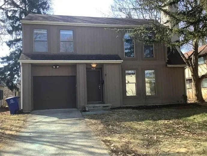 1021 Hidden Acres Ct photo 1