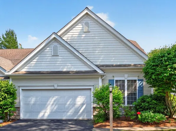 28 Cross Wind, Plymouth, MA 02360