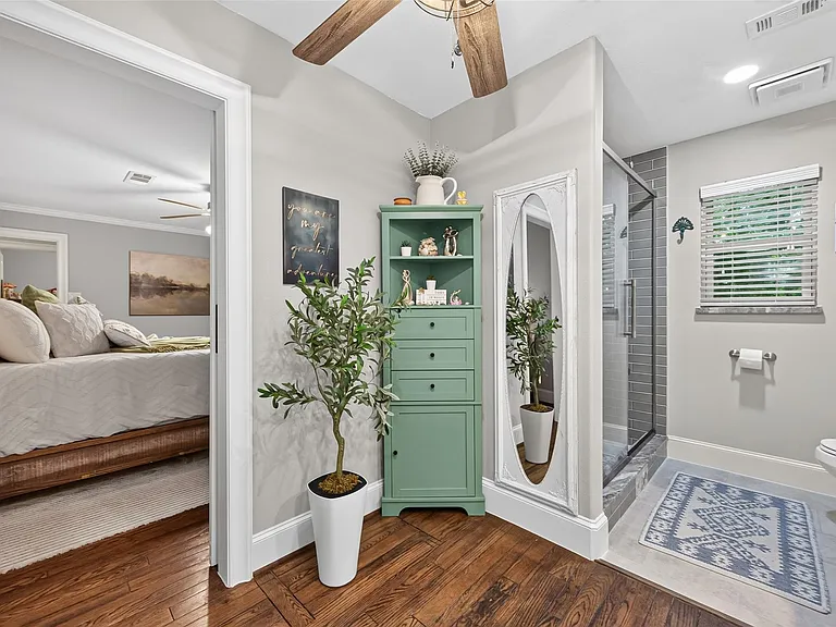 746 Stone Mountain Dr — Photo 41