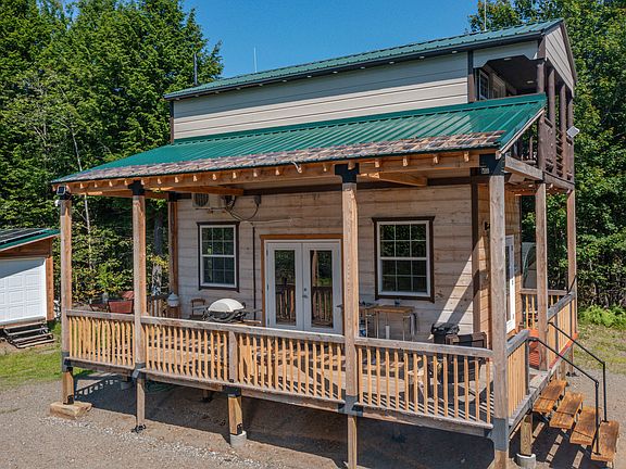 2nd image of 124 Albin Road