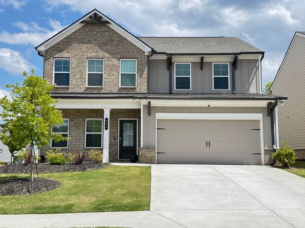 404 Sterling Creek Way