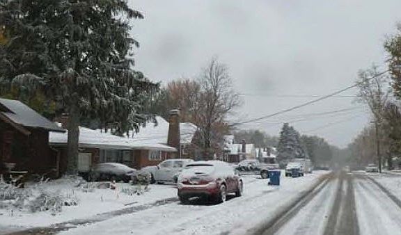 4th image of 3413 Oakwood Ave