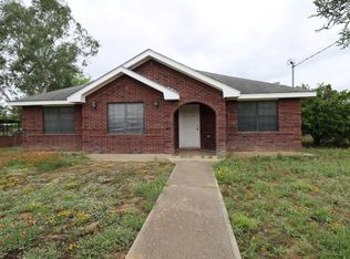 1414 Juarez Ave, Zapata, TX 78076