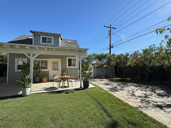 Virtually staged granny flat by ai