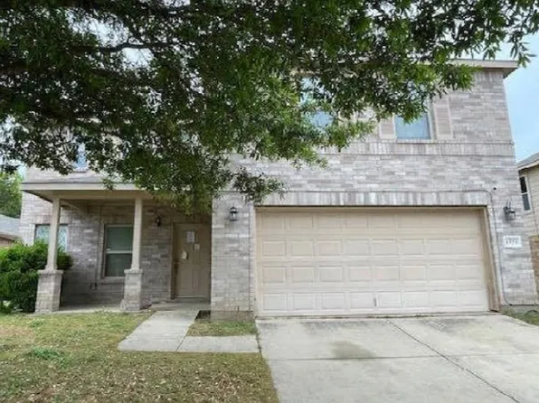 1223 Alhambra Dr, Lancaster, TX 75146
