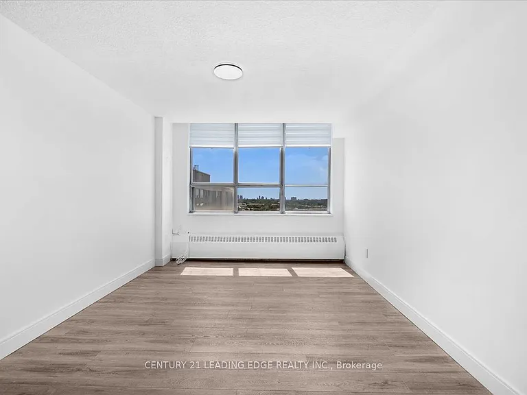 200 Lotherton Ptwy #1208 — Photo 7