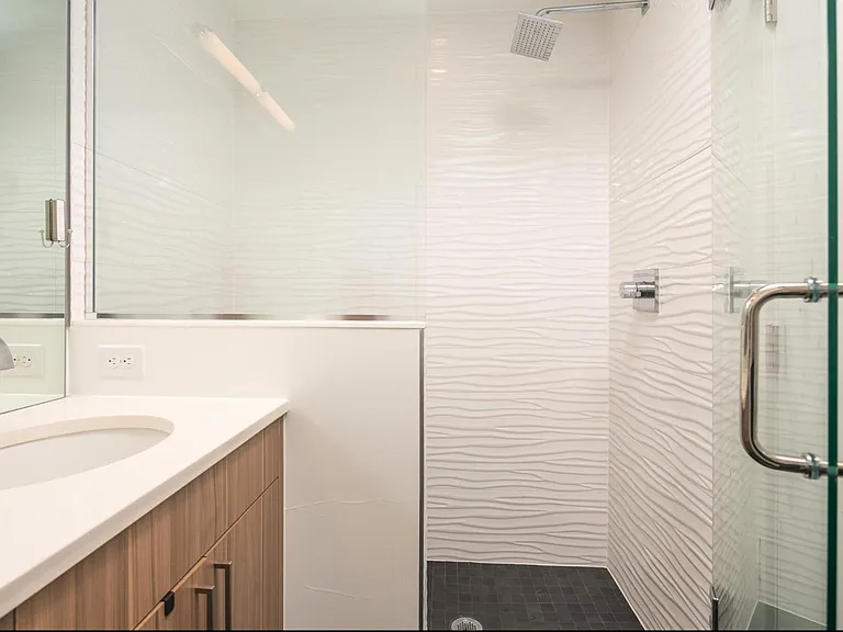 1616 N Irving St #44 — Photo 12