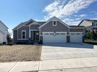 3086 Deer Haven Dr, Jenison, MI 49428