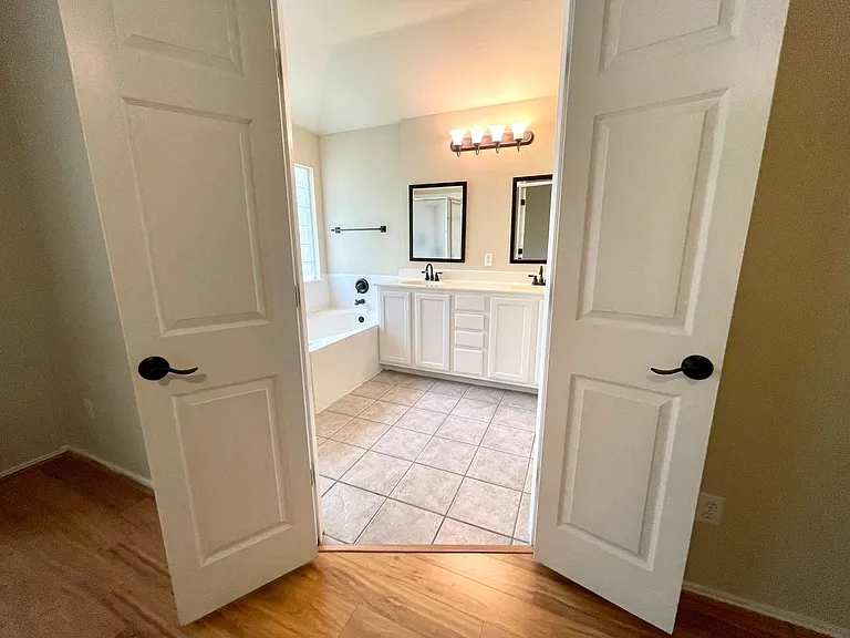 4213 Walling Forge Dr — Photo 15