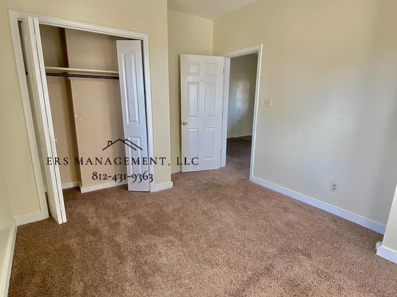 3rd image of 719 E Maryland St