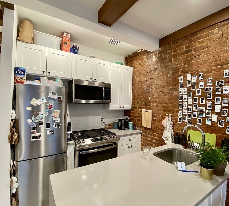 1st image of 268 W 77th St APT 10
