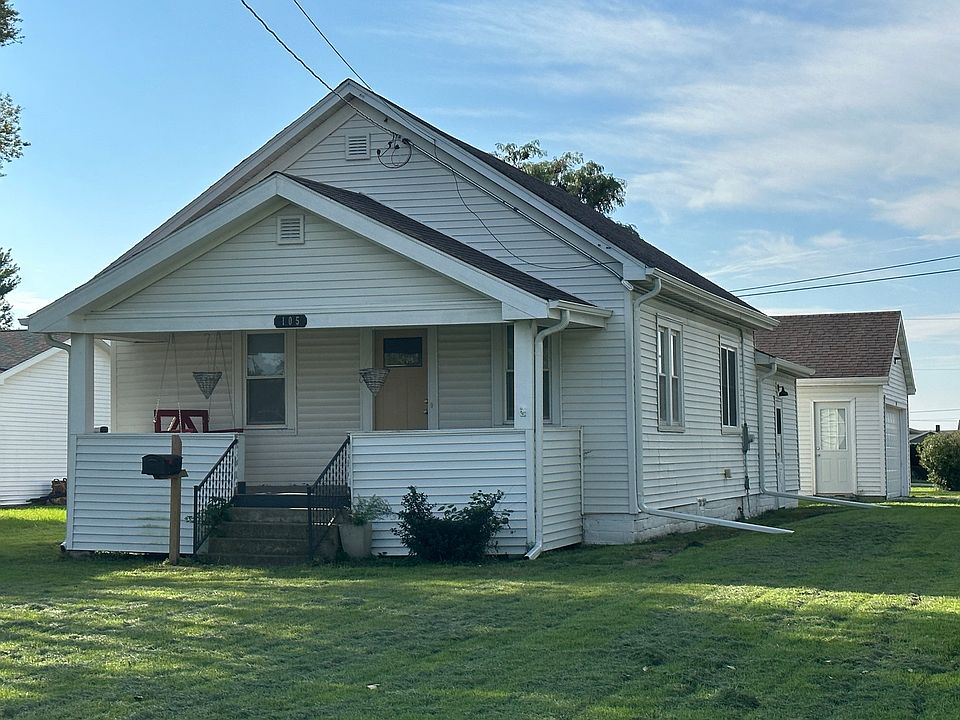 1st image of 105 E Walnut St