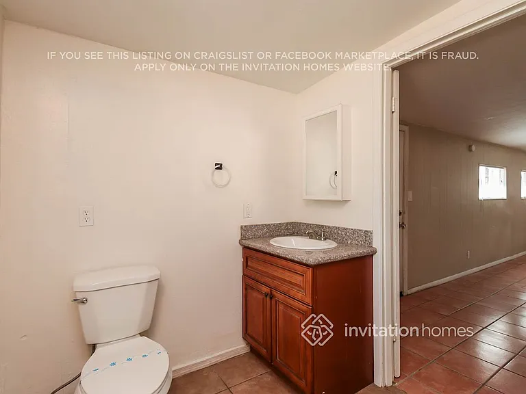 449 S Stewart — Photo 18