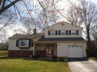 15 Woodland Rd, Franklin, NJ 07416