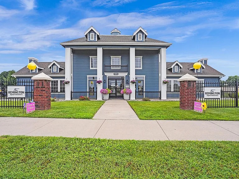 Remington Wichita Apts. — Photo 18
