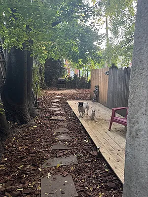 Rented by R New York | media 10