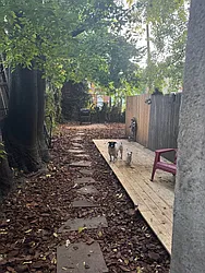 Rented by R New York