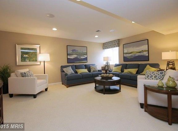 3rd image of 145 Blackford Dr