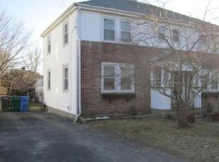 113 Vernon Ave, Middletown, RI 02842