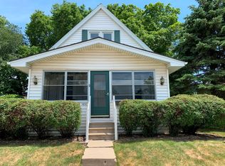 1406 S Center St, Bloomington, IL 61701