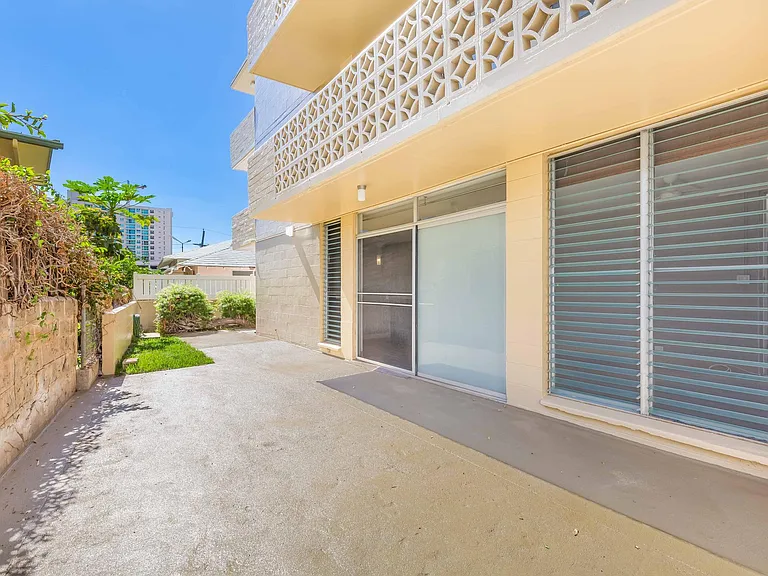 1323 Makiki St #A112 — Photo 14