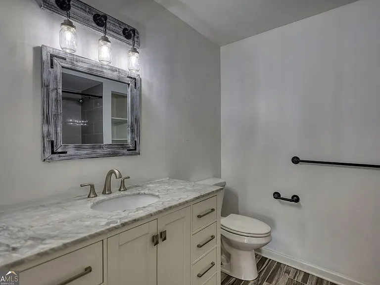 11 Doranne Ct SE #11 — Photo 3