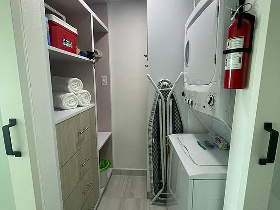 5th image of Playa Azul #605