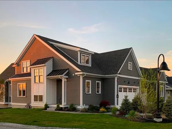 52 Weston Ln, Hopkinton, MA 01748