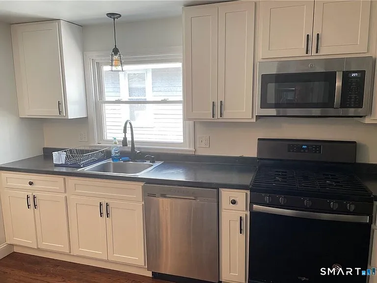 111 Greenwich Ave #2 — Photo 3