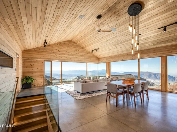 7762 E Horizon Run Rd, Eden, UT 84310