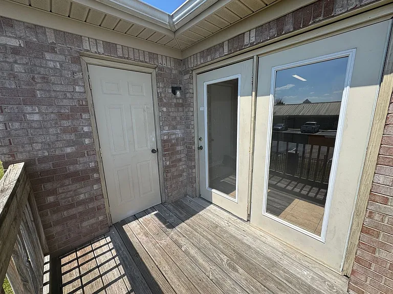 1121 Transit Way — Photo 15