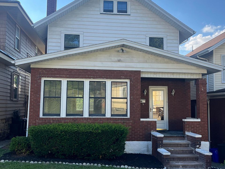 1st image of 1222 20th Ave