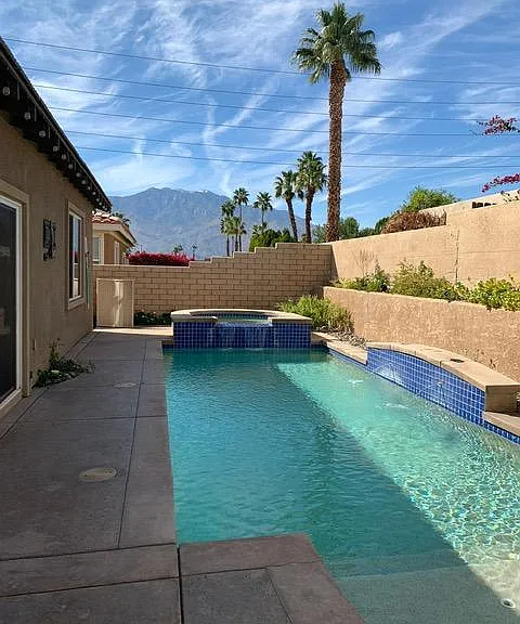 Pool & Spa with mountain view.