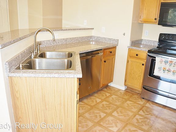 4th image of 5415 W Harmon Ave Unit 2015