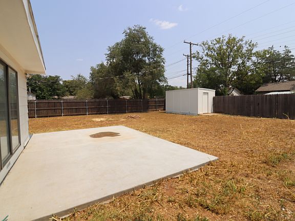 3rd image of 3303 30th St