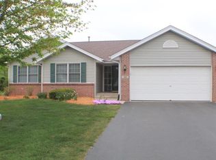 96 Autumnwood Dr, Rockton, IL 61072
