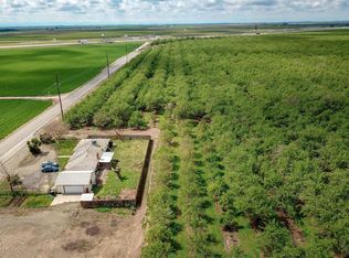 10474 Harvey Pettit Rd, Le Grand, CA