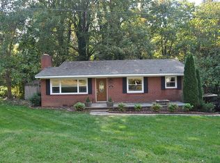 301 W Tennessee Ave, Bessemer City, NC 28016