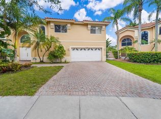 2520 Rampart Way S, Hollywood, FL 33026