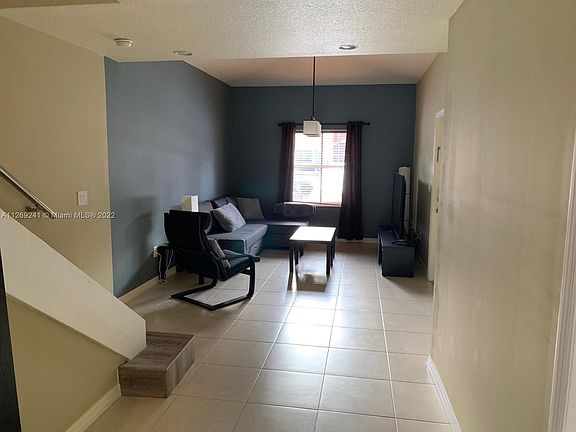 5th image of 4926 Leeward Ln #3602