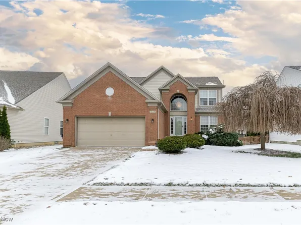 36138 N Park Dr, Avon, OH 44011