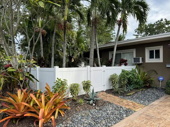 2417 NE 15th Ave, Wilton Manors, FL 33305