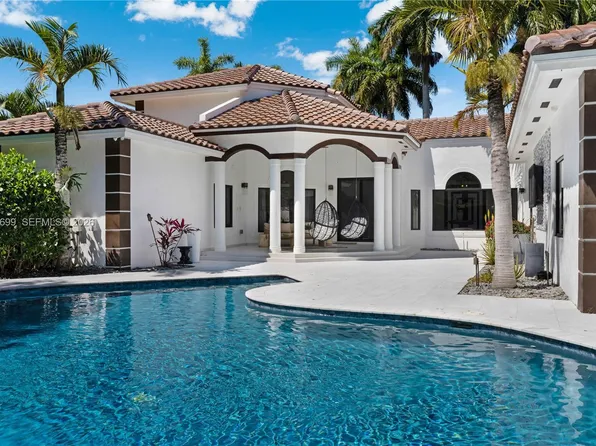 16255 SW 82nd Ave, Palmetto Bay, FL 33157