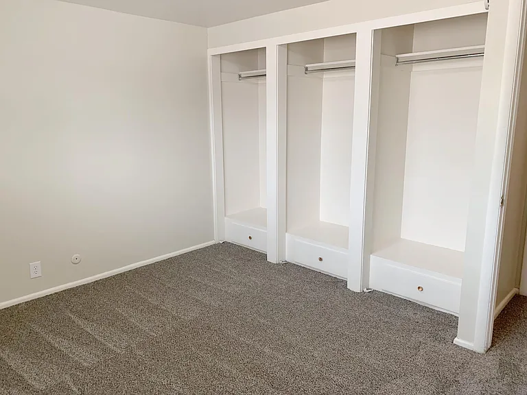 356 N 200 E #12 — Photo 7